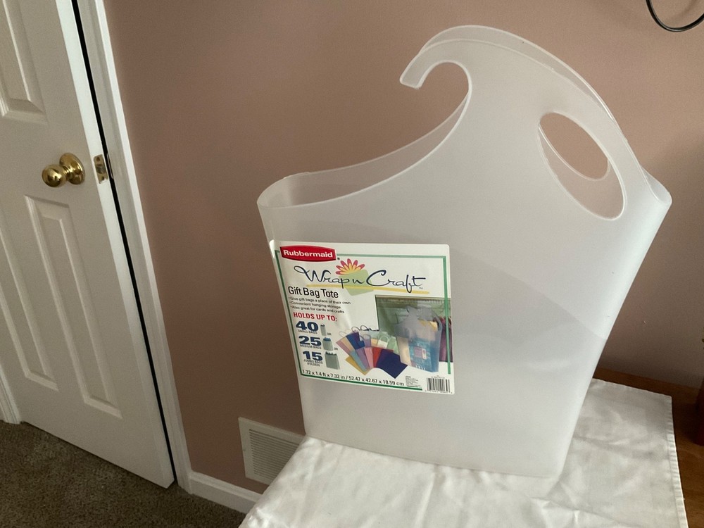 Rubbermaid Wrap N Craft Gift Bag Hanging Tote Organizer Holder Crafts StorageEUC