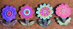 NIP Natural Life 4 Colorful Flower Floral Jewelled Mini Wall Hooks 3M Strips