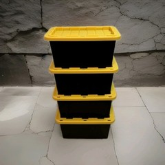 Mini Teeny Tote Commander With Lids- set of 4