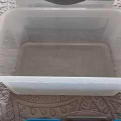 Lot of 4 Sterilite 1894 Blue Show Offs Storage Totes Hinge Handle Lid 14x9x6
