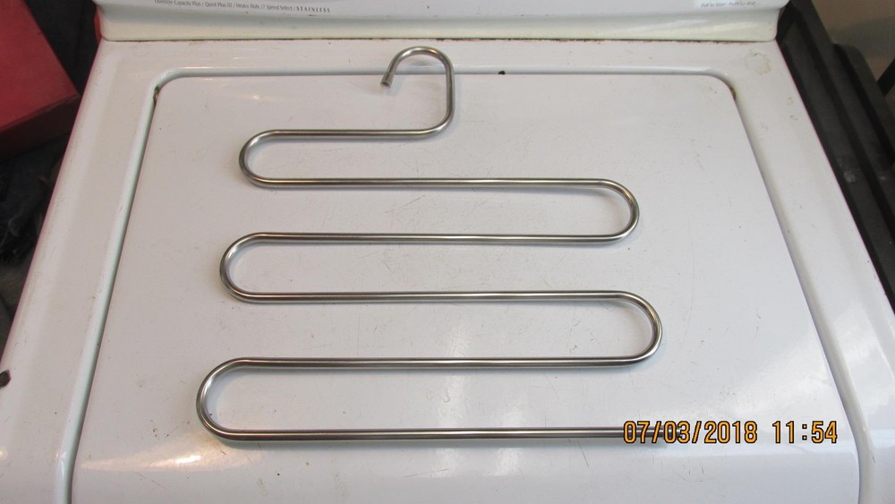 Nice One Piece Aluminum Jeans Slacks Hanger