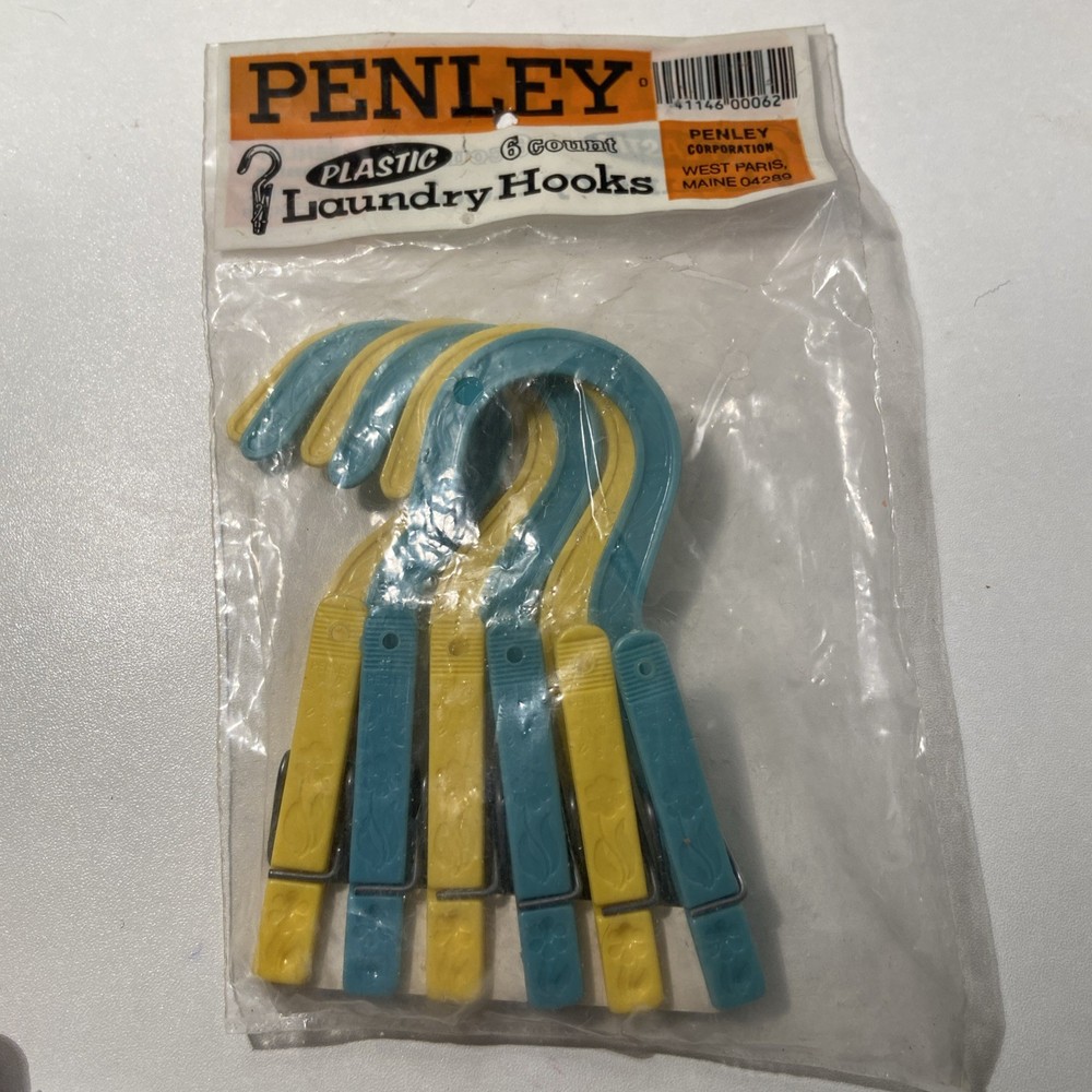 Penley MCM Plastic Laundry Hooks 6 Count Package Delicates Garment Clips Floral