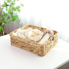 Handwoven Water Hyacinth Basket with Handle – 15.35L x 12W x 4.72H In