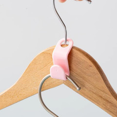 2 Pack Belt Hanger with 16 Hooks, Non-Slip Wooden Skid-Proof Belt Holder