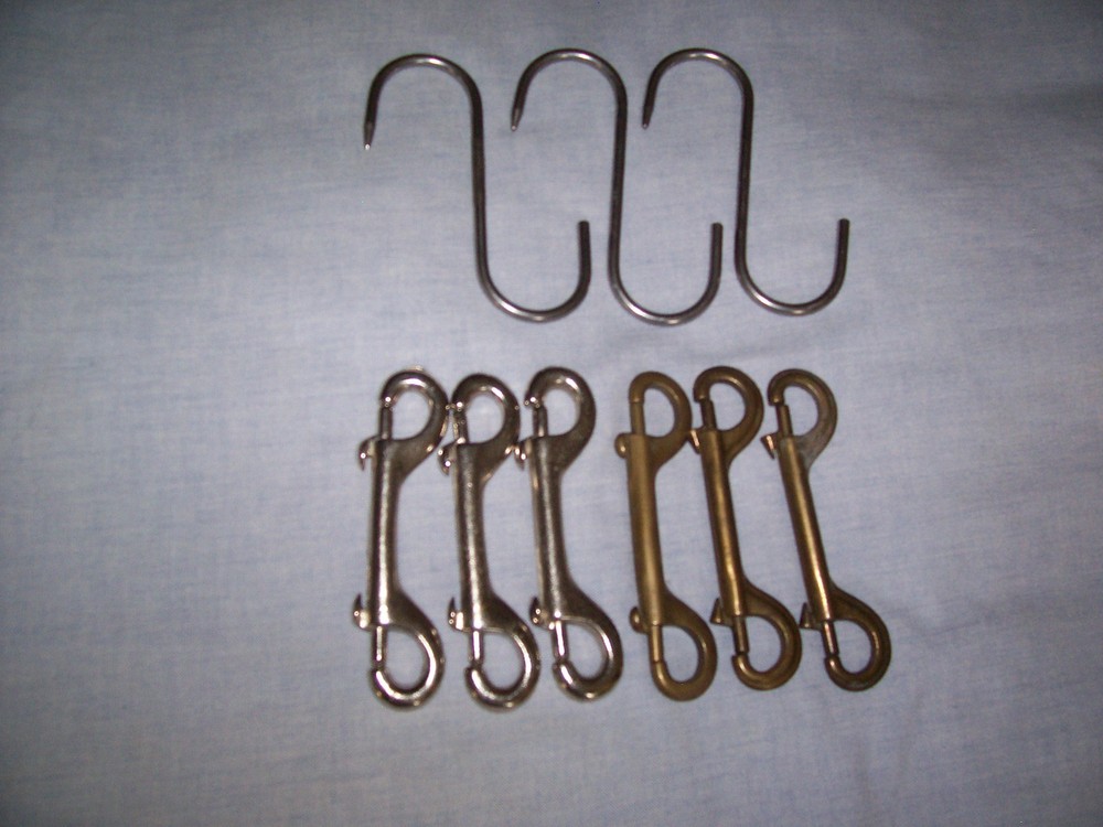 HOOKS ASSORTED 9 TOTAL