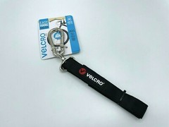 Velcro Brand Easy Hang™ Medium Strap Holds 200 Pounds 24 inch