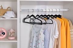 Quality Hangers 160 Pack Slim Plastic Hangers for Clothes – Heavy Duty Non-Ve…