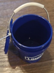 NEW Lowes 0.42 Qt Mini Bucket with Lid Tiny Teeny Food Safe