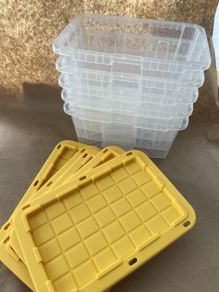 Set of Clear Lowes Mini Totes With Yellow Lids – 5 Pieces