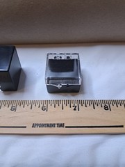 Plastic Boxes with Hinged Snap Covers – Lot of 995 – 1″ x 1″ x 7/8″