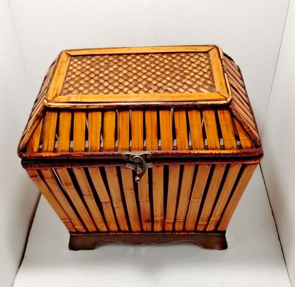 Bamboo Basket Container w/ Metal Latch 12 In High x 10 In Length Vintage China