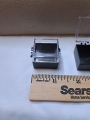 Plastic Boxes with Hinged Snap Covers – Lot of 995 – 1″ x 1″ x 7/8″