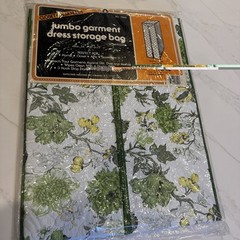 60s Vinyl Quilted Jumbo Flower Garment Hanging Dress Bag 54x20x15 NOS New Vtg.
