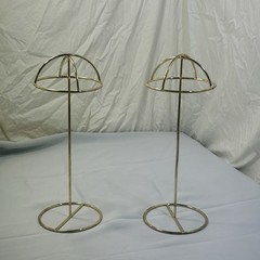2Pcs Metal Hat Display Stand Tabletop Hat and Wig Rack Holder Gold