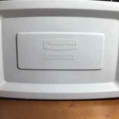 Vtg Rubbermaid Roughneck Tote W Lid 1 Gal Plastic Storage Tan 10.5x6x7” #2211