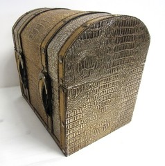 Vintage Decorative Display Storage Box Chest – Excellent Clean Condition