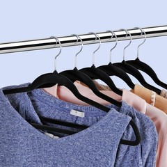 100PCS Velvet Hangers Non-Slip Flocked Clothes Hangers w/ 360° Swivel Hook Black