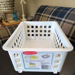 RUBBERMAID Slide N Stack Storage Basket / Bin ~ 5581 ~ White USA 2002