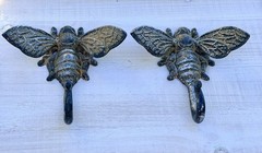 2 Cast Iron Bee Wall Hook Key Towel Coat Hanger Rustic Antique Brown Finish 6 in