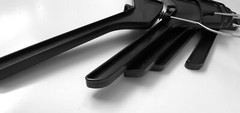 Lot of 27+1 High Quality HEAVY DUTY Black Hangers- Long Neck- for Coat/Shirt