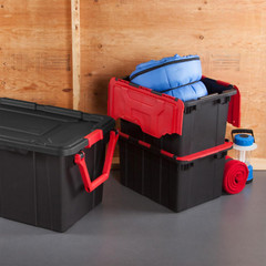 6 Pack Stackable 12 Gal Totes with Hinged Lids – Black/Red Storage Bins