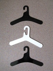 3 Coat Hangers Wardrobe Hangers Plastic Space Age 60s/70s Vintage Pop Art