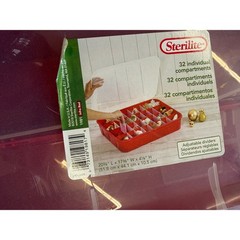 Sterilite Christmas Ornament Storage Case 32 Compartment Adjustable Red 1981 USA