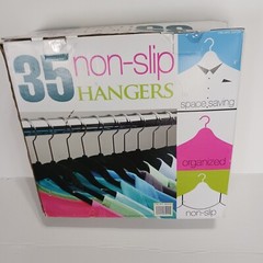 35 Velvet Non Slip Hangers Black Clothes Hanging Suit Shirts Organizer Space New