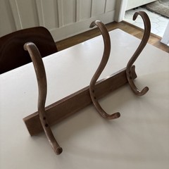 Vintage Bentwood 3 Hook Wall Mount Hat Coat Jacket Scarf Rack Thonet Style Brown