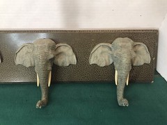 Triple Elephant Hanging Wall Coat Jacket Hook