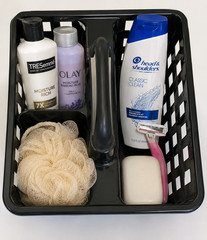Divided 3-Compartment Plastic Storage Caddy with Handle 10×8.75×7.5 Home Dorm