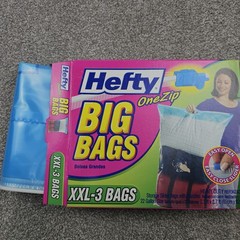 Hefty Big Bags XXL 22 Gallon OneZip Slider Sturdy Handle New Open – 2 In Pack