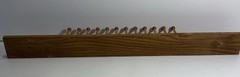 VTG SOLID OAK WALL/DOOR MOUNTED, 24 PEG/4 BRASS HOOKS TIES/SCARVES/BELTS ORGNZR.