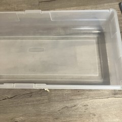 rubbermaid keepers wrap n craft Box 33”x16.5”x6”