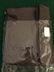 New China Cup Storage Chest – Deluxe Quilted Microfiber (15.5″L x 13″W x 5″D)