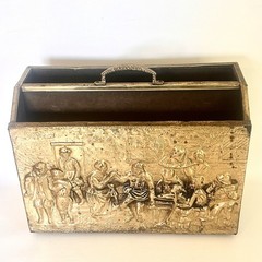 Vtg English Traditional Hammered Brass Magazine Holder Rack Record Stand GVC
