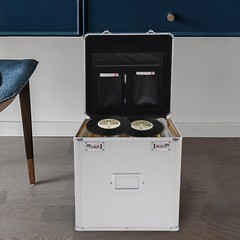Tabletop Record Vinyl Carry Case Storage Box Locking with 50 Vinyl Record Silver