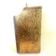 Vtg English Traditional Hammered Brass Magazine Holder Rack Record Stand GVC