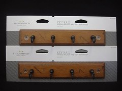 2 Threshold 4 Hook Key Rail 8 ¾“ Vintage Walnut & Soft Iron Finish No. 085030205