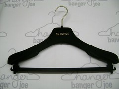 VALENTINO BLACK VELVET FELT 14 1/2 ” SUIT (re) HANGERS SET 9