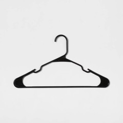 18pk Plastic Hangers