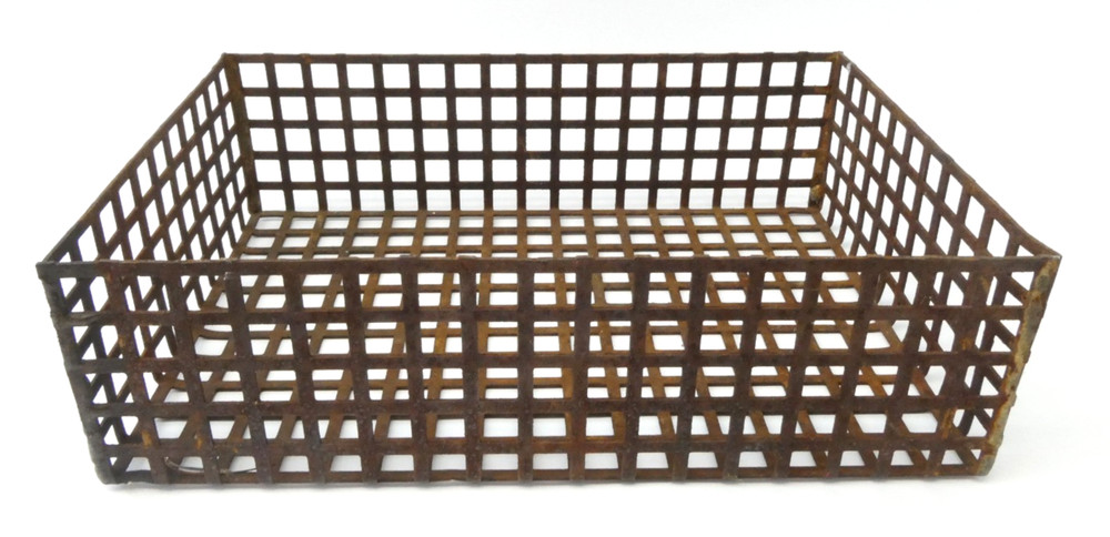 Vintage Industrial Iron Grid Basket Rusty Wire Metal Storage Crate Primitive 12”