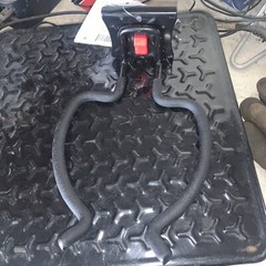 Hyper Tough Quick Release Grass Trimmer Hanger Snap Rail Hook Wallmount Home