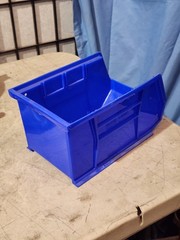 ULINE Plastic Stackable Bins – 9 1/2 x 6 x 5″, Blue