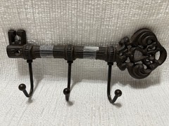 Brown 9.25” Cast Iron Embossed Wall Hanging Skeleton Key W/3 Hooks-Taped Screws