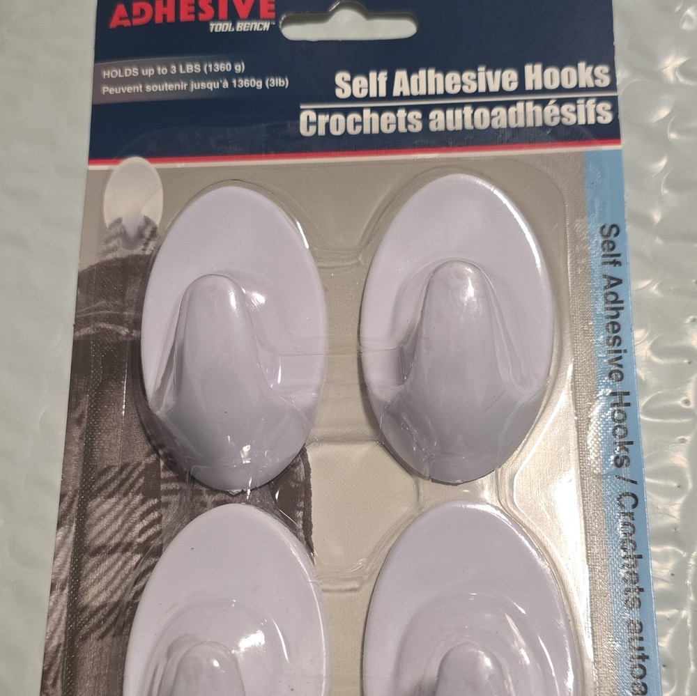 White Self-Adhesive Wall Mounted Plastic Hooks, Traditional Style, 4 Hooks