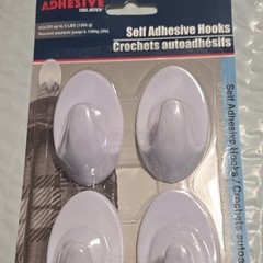 White Self-Adhesive Wall Mounted Plastic Hooks, Traditional Style, 4 Hooks