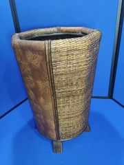 Wicker Faux Leather Leaf Pattern Cane Walking Stick Umbrella Stand