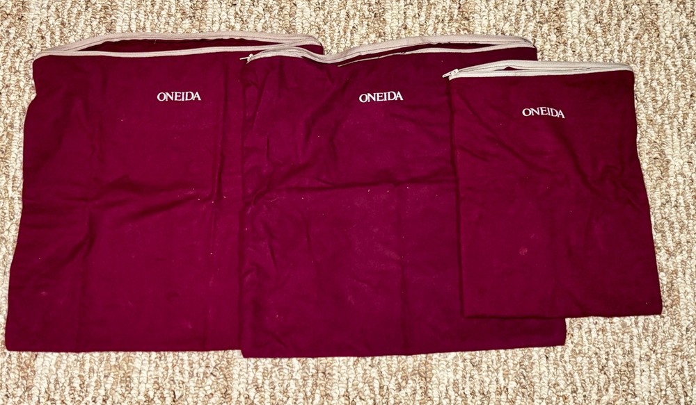 Oneida Silver Tarnish Keeper Storage Zipper Bags Two 15″ X 15″ & One 12″ X 9″