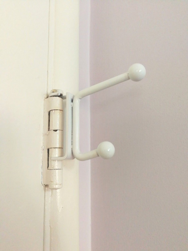Bathroom Behind-the-door Hinge-Attached Towel Hook for Home or Travel